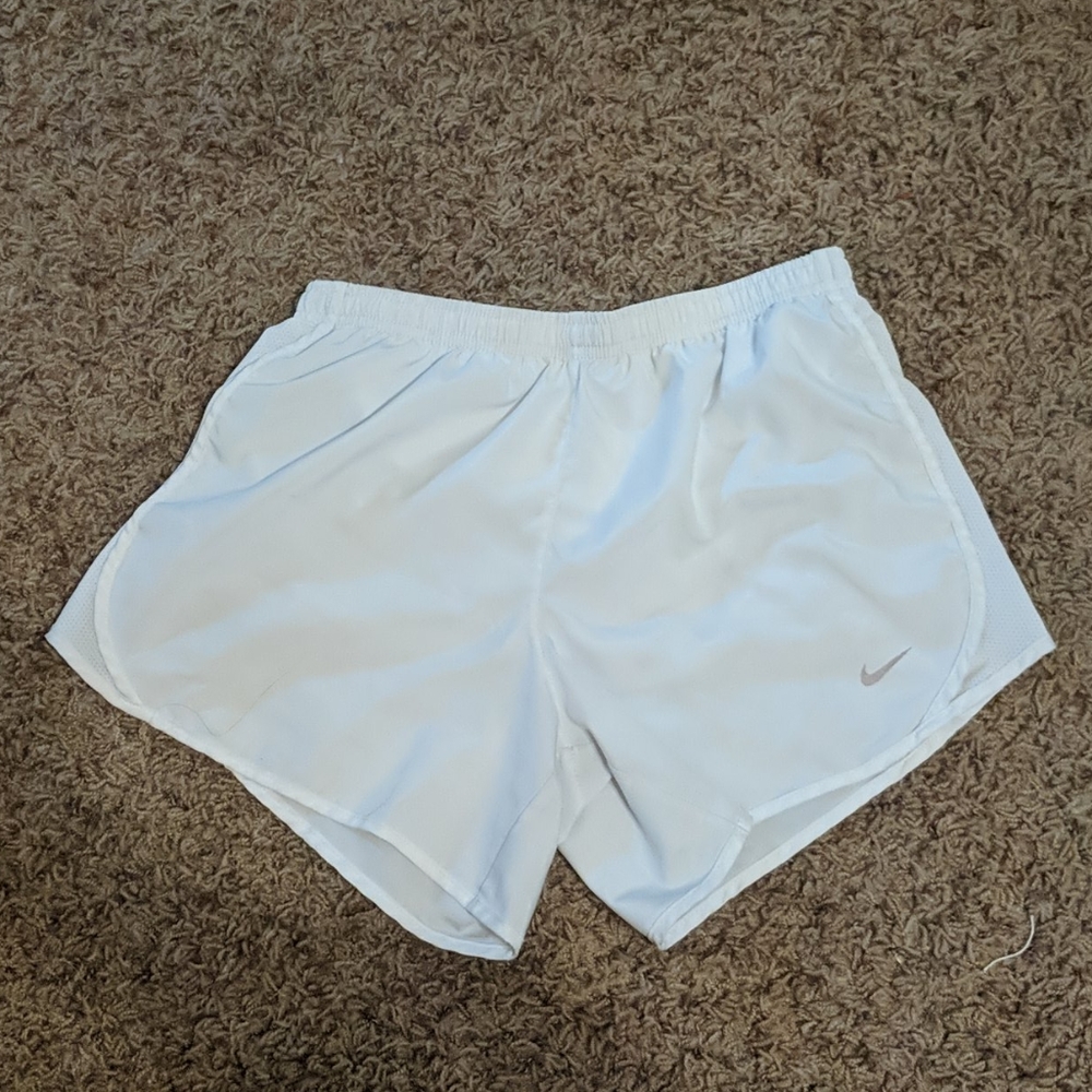 Women's Nike Dri-Fit Tempo Running Shorts